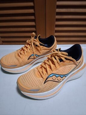 Saucony Endorphin Speed 3 Women's Running Shoe * Size: 8